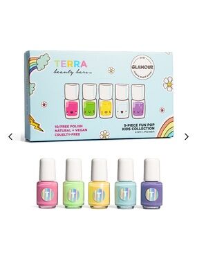 NIB TERRA BEAUTY 5 Piece Kids Fun Pop Mini Nail Polish Kit